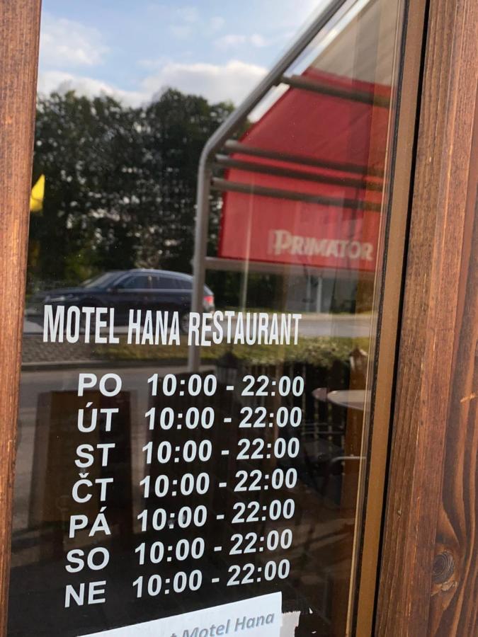 Restaurant Motel Hana Barbara Gastro Sro Ostretin 外观 照片